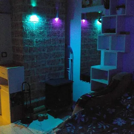 Apartman Colorfull Experience In Hause Built 1910 Fast Free Wifi Free Parking *
