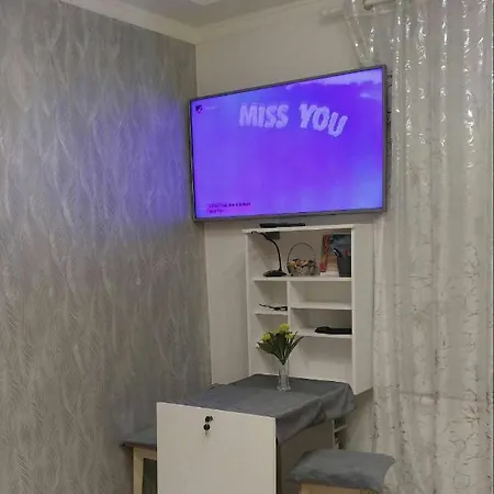 Colorfull Experience In Hause Built 1910 Fast Free Wifi Free Parking Apartman Riga